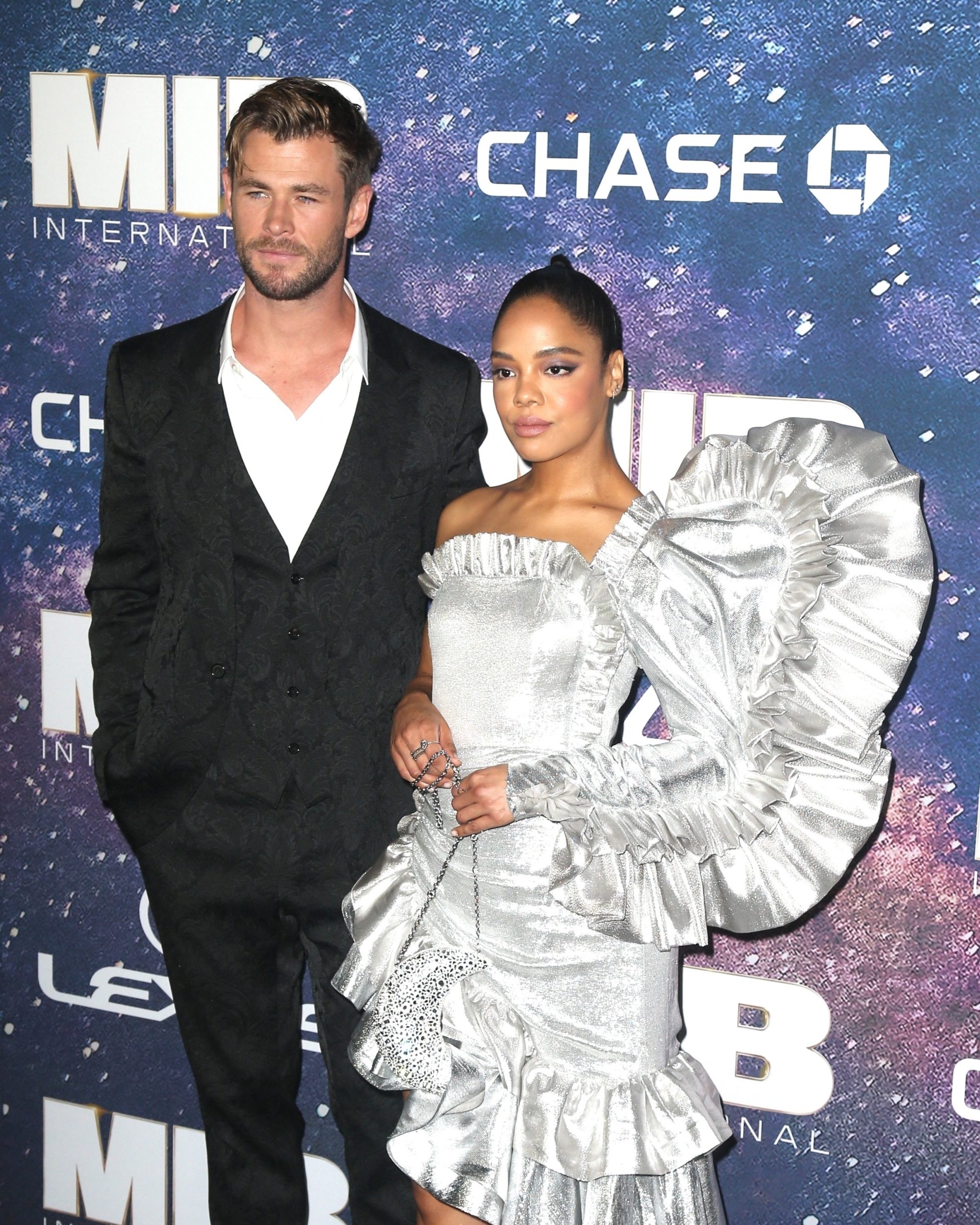 069.jpg